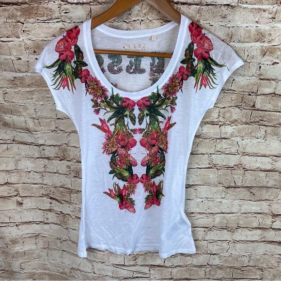 Guess Tops - New Guess Floral Tropical Tee Shirt XXS